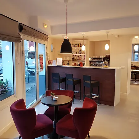 Au Bon Coin Hotel Biarritz