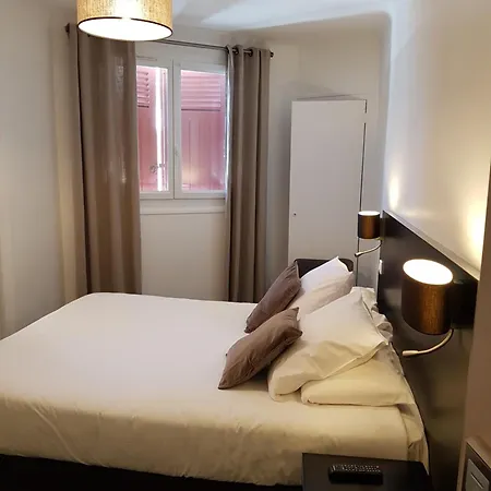 Au Bon Coin Отель